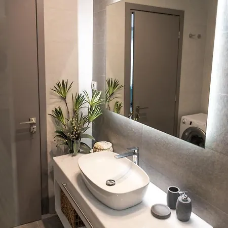 Amelia Luxury Living דירה *